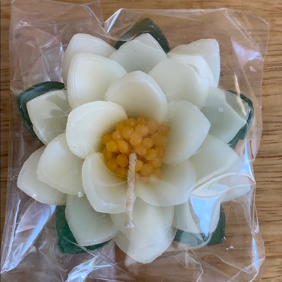 Other - Lotus Flower Floating Candle, Brand New
